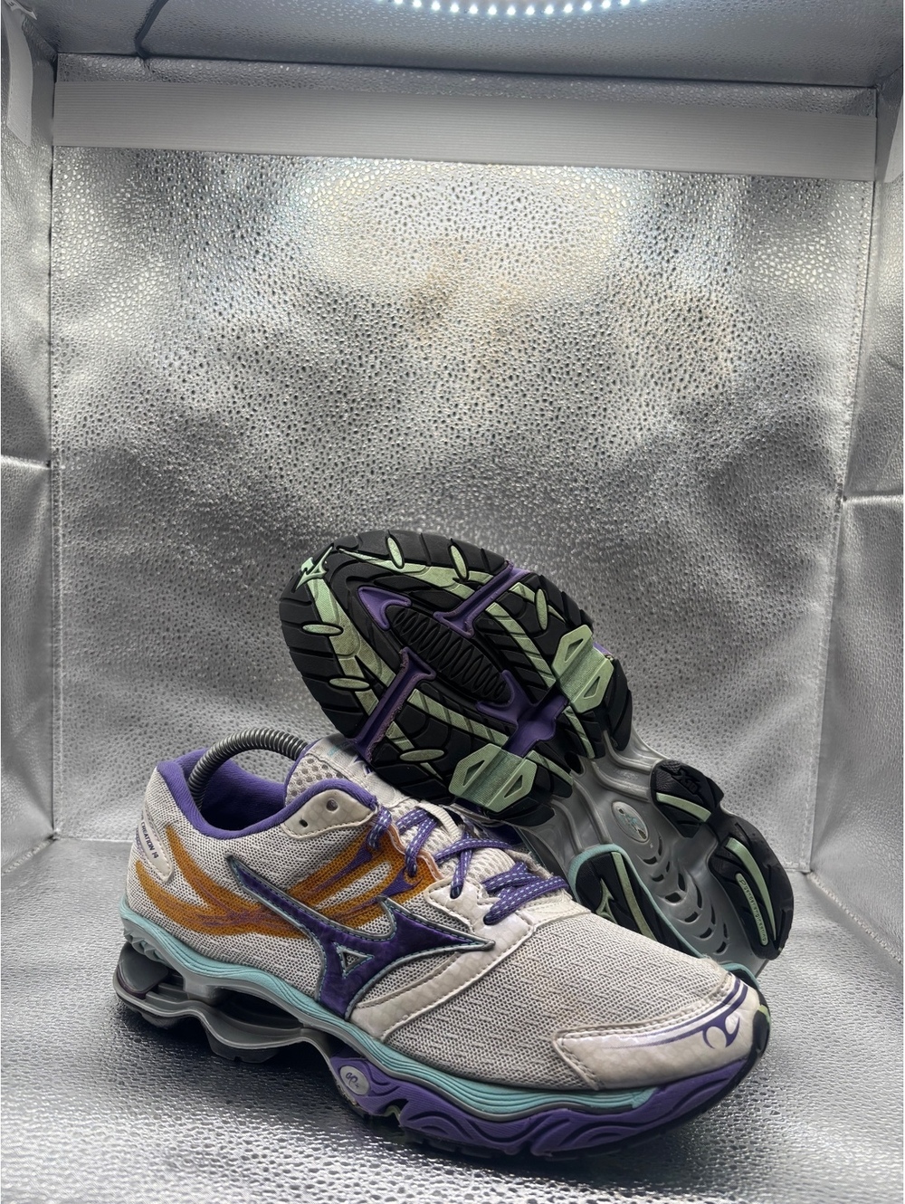 Mizuno wave creation 14 purple grey orange